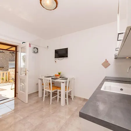 Magdalena - With Sea View And Terrace A3 Apartmán Bol